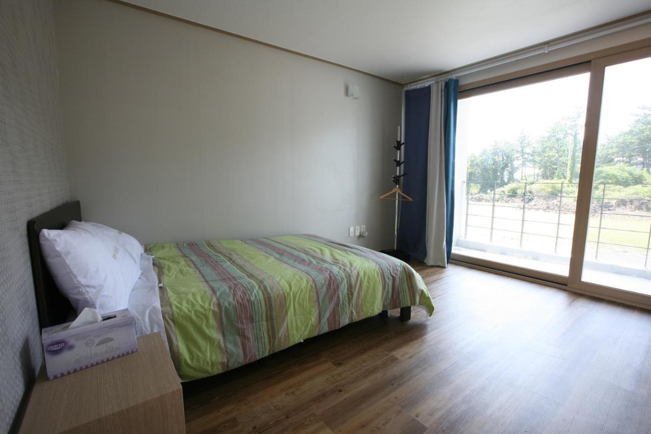 Shall Story Resort Seogwipo Exterior photo