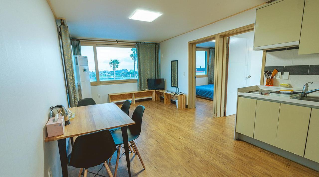 Shall Story Resort Seogwipo Exterior photo