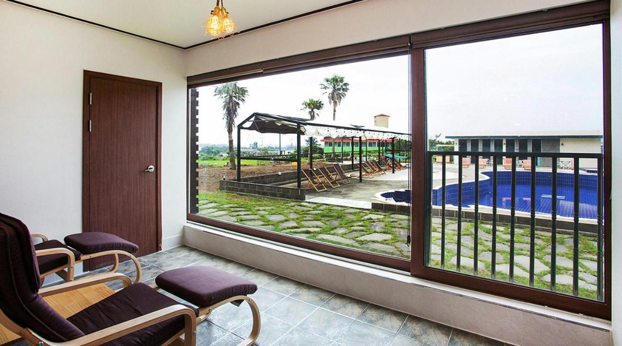 Shall Story Resort Seogwipo Exterior photo